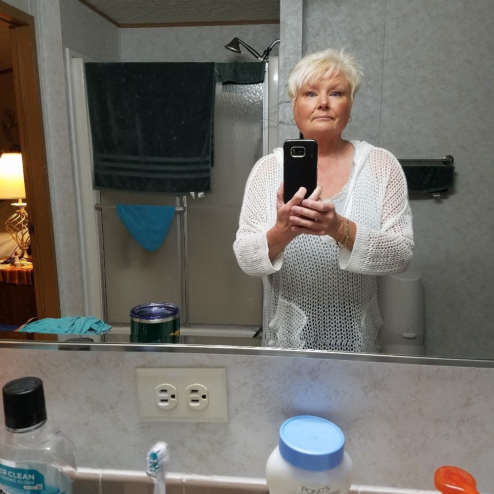 Meet your Posher, Jackie